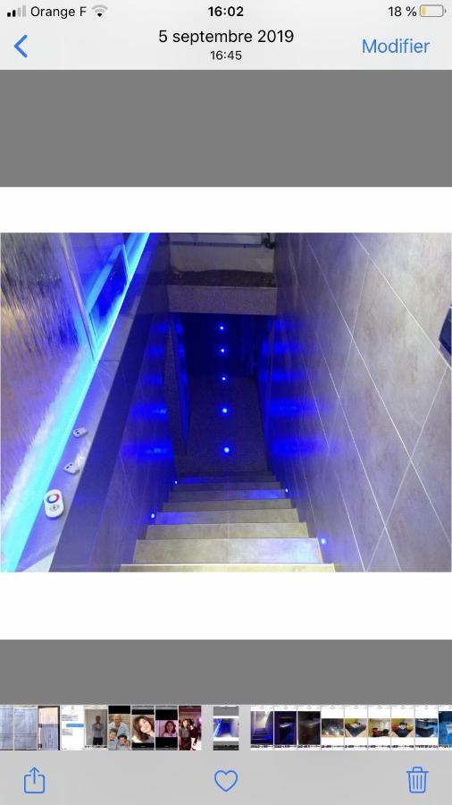 Logement haut de gamme jacuzzi sauna Clermont-Ferrand Extérieur photo